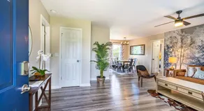 NEW Fully stocked luxury home close to I65 and I72 - Image 3