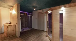 ManicriS - Image 4