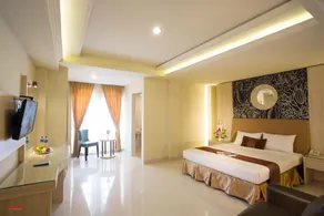 Hotel Grand Rosela - Image 2