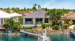 The Blue Water Stay - Image 4