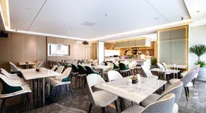 Atour Hotel Shenzhen Qianhai Baoan Center - Image 3