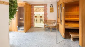 Hotel Neue Burg - Image 4