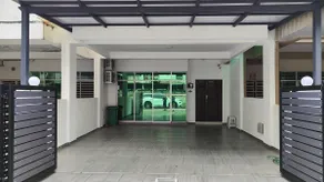 W E (Home Stay) at Butterworth - Image 2