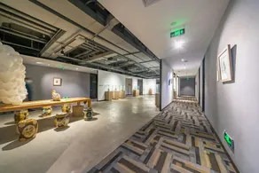 Circle Art Hotel - Image 5