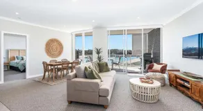 Marina View - Image 2