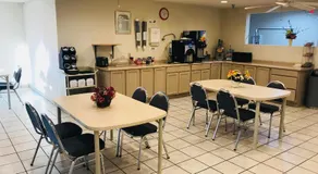 Pinckneyville Inn and Suites - Image 5