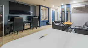 Pyeongtaek Gallery Hotel - Image 5