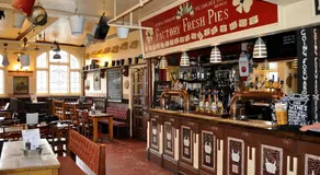 Mad O'Rourkes Pie Factory - Image 4