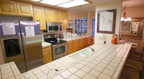 Silver Bear #20 Deluxe, Upscale 2 Bed, 2 Bath Condo, Short Walk to Canyon Lodge, Pet Friendly - Image 4