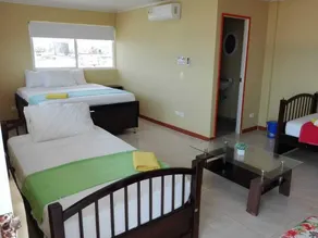 Victoria's Gennie Bay Village Hostal - Image 2
