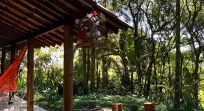 Casa charmosa em condomínio arborizado - Image 4