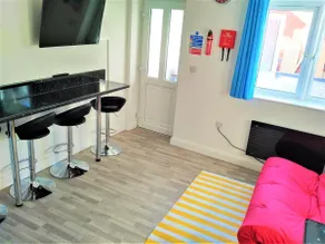 The nest - Image 2