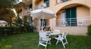 Residence Golfo Della Lacona - Image 5