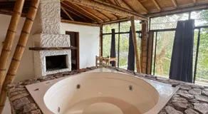 Oru Forest Retreat & Eco Lodge, just 15 minutes from the airport - Image 3