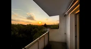 Moderne 3-Zimmer-Ferienwohnung bei Frankfurt - frisch renoviert, zentral gelegen und perfekt für Familien und Business-Trips - Image 4