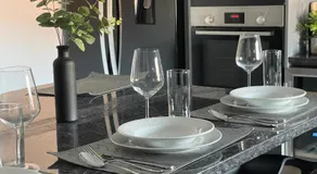 Holdsworth House Apartments - Image 5