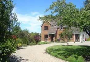 Old Orchard Lodge - Image 3