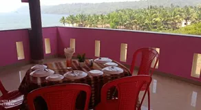 Saguntara Beach Homestay - Image 2