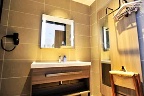 Hanting Hotel Xinzhou South Jianshe Road - Image 2
