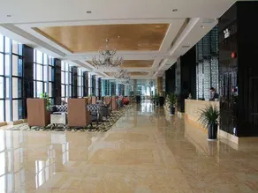 Royal Holiday Hotel - Image 2