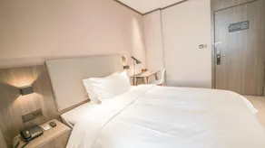 Hanting Hotel Nanchang Torch Plaza Metro Station - Image 5