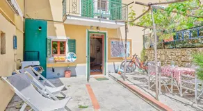 Bright Finalborgo Apartment - Image 5
