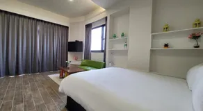 渡小夜電梯民宿 Yilannight B&B - Image 3