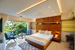 Hotel Everest Regency Pune - Image 2