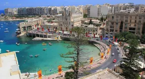 Walk to Balluta & Spinola - modern 2bdr apart - Happy Rentals - Image 1