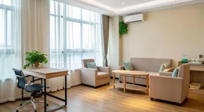 Green Tree Inn Express Huai'an Huaiyin District Jiangxi Road Normal University - Image 4