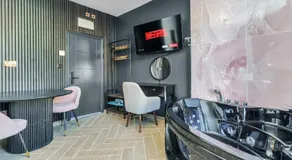 G Eighty Four - Image 5