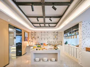 Country Inn & Suites by Radisson Tianjin Five Avenue Xiaobailou Metro Station - Image 5