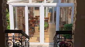 Paul's Fantasia Boutique Suites - Image 4
