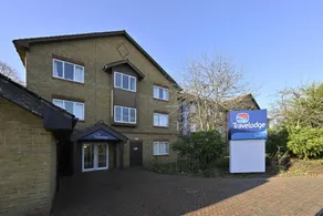 Travelodge Staines - Image 5