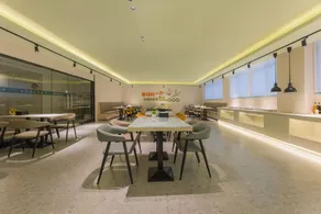 GreenTree Inn JiangSu Wuxi Jiangyin Huashi Avenue Huaxi Village Business Hotel - Image 5
