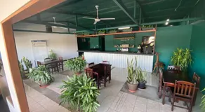 La Hacienda Rooms & Food - Image 2
