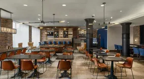 Courtyard by Marriott Portland Downtown/Waterfront - Image 3