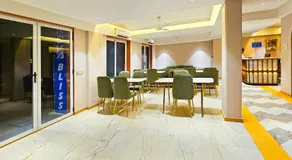 Hotel Nova Bliss - Image 5