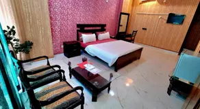 Divine Hotel1 - Image 2