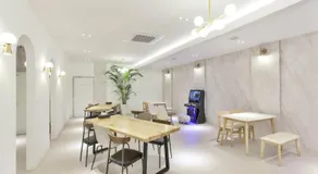 ED Hotel - Image 3
