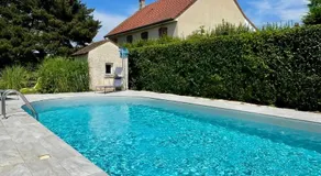 Harmonie Apartments - Pool & Free Parking, 5 min A6 & Chalon sur Saone - Image 3