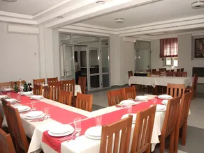 Hotel Piramida - Image 2