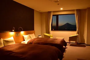 Fuji Yoko Hotel - Image 4
