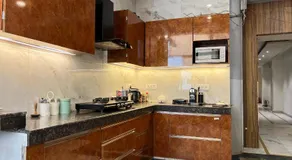 Divine Inn Hotel Near Rajouri Garden Main Market - Image 4