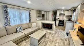 Luxury 3 bedroom caravan between Perranporth and Newquay, Cornwall - Image 2