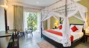 Tropical Life Resort and Spa - Image 2