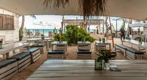 B4 Beach Club - Image 4