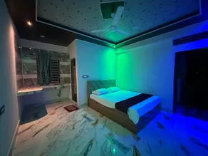 THE NEST Lodge - Image 2