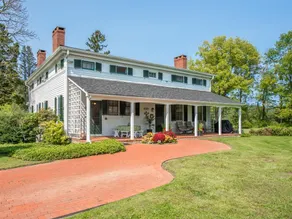 The Neighbour House B&B - Image 3