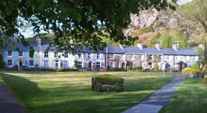 Coach House - Image 4